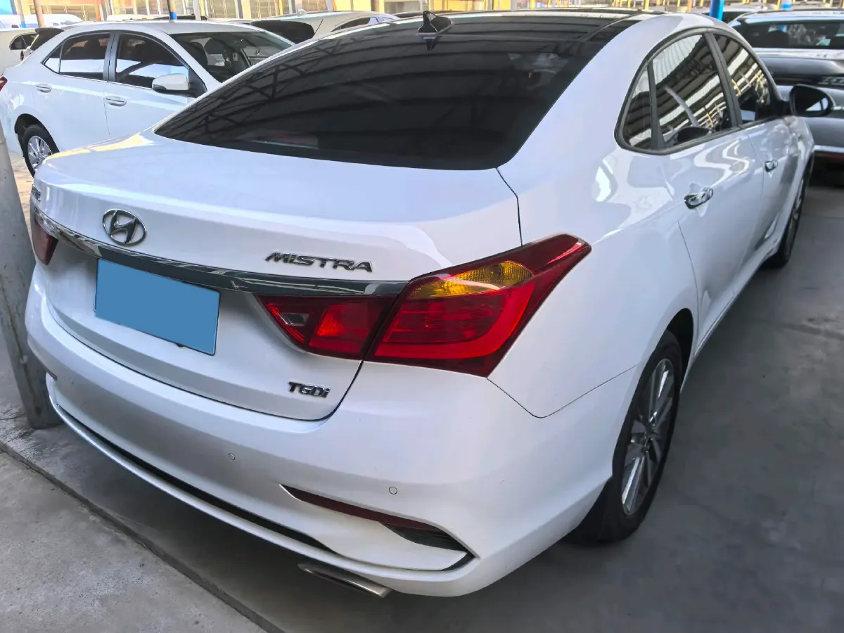 2019 Hyundai Mistra 1.6T 175HP L4 7DCT,autocango,china used car exporter,china ev exporter,chinese used car exporter,chinese used ev exporter