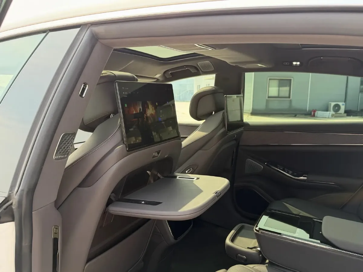 2024 Denza DenzaZ9 2.0T 207HP L4 E-CVT PHEV 38.5KWH,autocango,china used car exporter,china ev exporter,chinese used car exporter,chinese used ev exporter