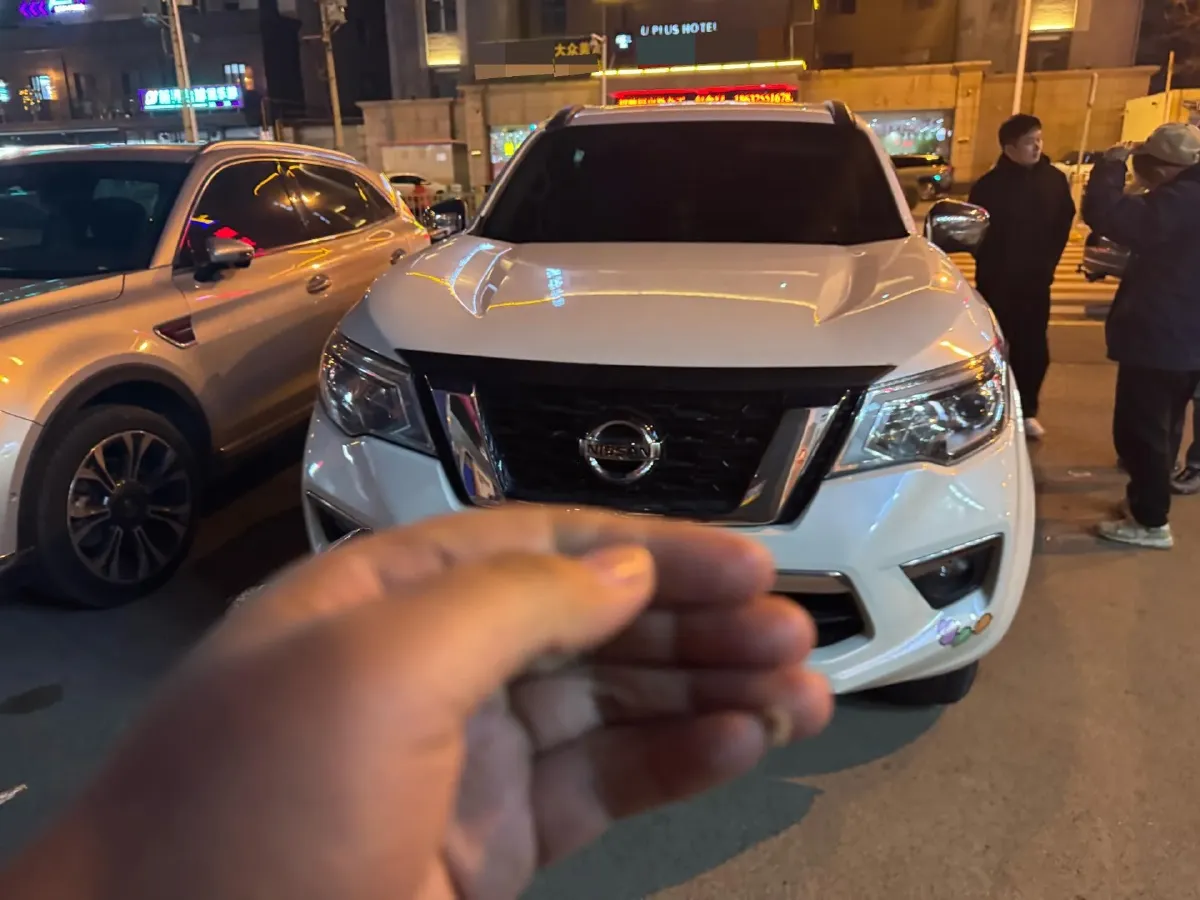 2020 Nissan Terra 2.5L 193HP L4 7AT,autocango,china used car exporter,china ev exporter,chinese used car exporter,chinese used ev exporter