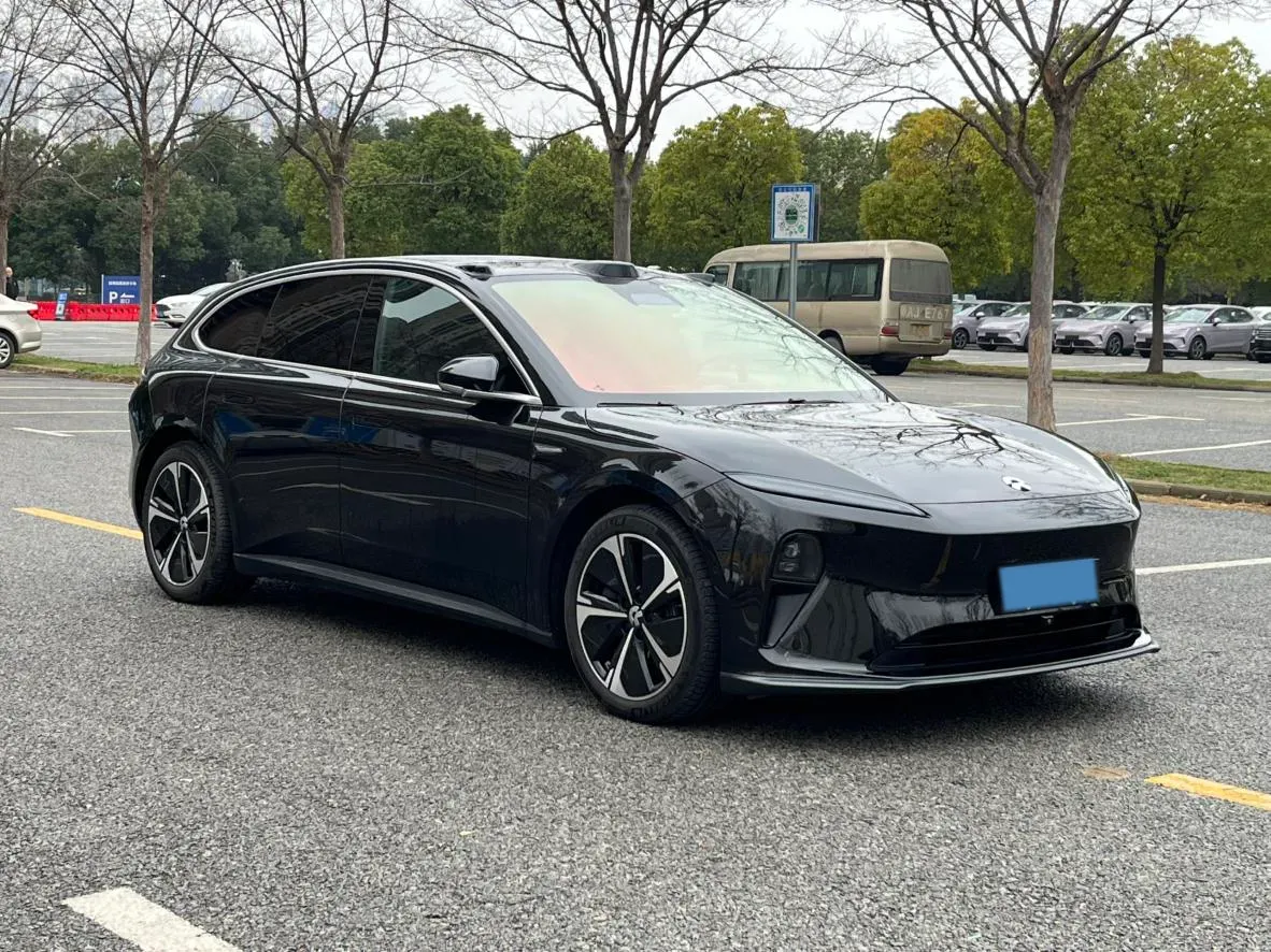 2024 NIO ET5T BEV 75KWH,autocango,china used car exporter,china ev exporter,chinese used car exporter,chinese used ev exporter