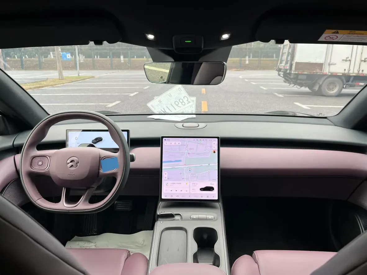 2024 NIO ET5T BEV 75KWH,autocango,china used car exporter,china ev exporter,chinese used car exporter,chinese used ev exporter