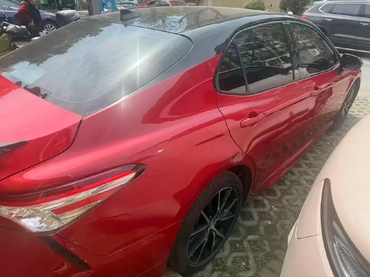 2021 Toyota Camry 2.5L 209HP L4 8AT,autocango,china used car exporter,china ev exporter,chinese used car exporter,chinese used ev exporter