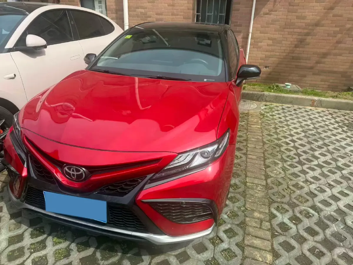 2021 Toyota Camry 2.5L 209HP L4 8AT,autocango,china used car exporter,china ev exporter,chinese used car exporter,chinese used ev exporter