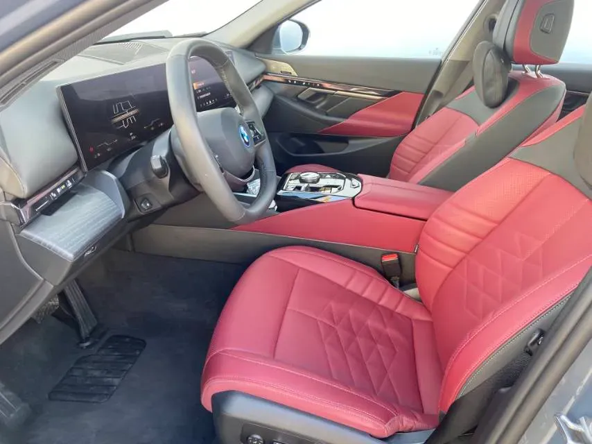 2024 BMW i5 BEV 79.05KWH,autocango,china used car exporter,china ev exporter,chinese used car exporter,chinese used ev exporter