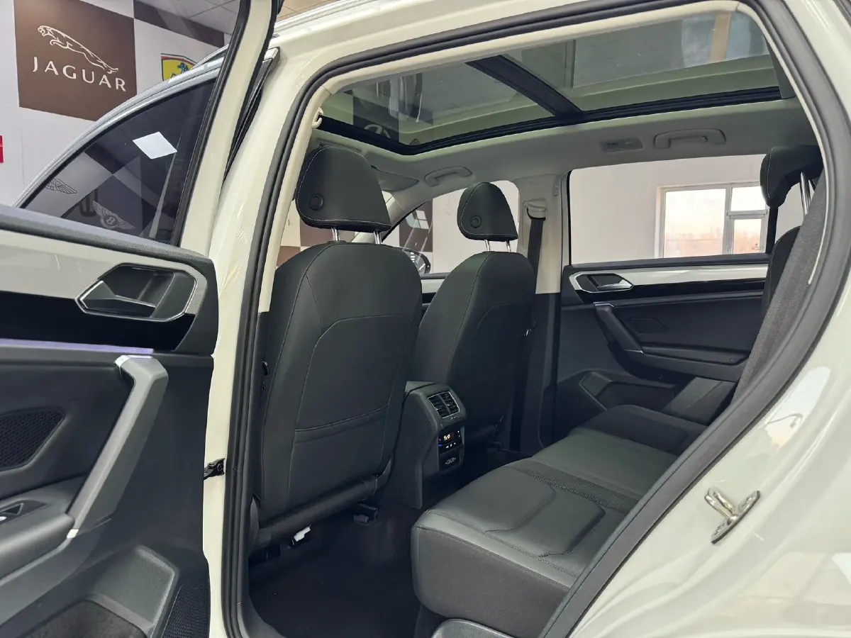 2022 Volkswagen Tayron 1.4T 150HP L4 7DCT,autocango,china used car exporter,china ev exporter,chinese used car exporter,chinese used ev exporter