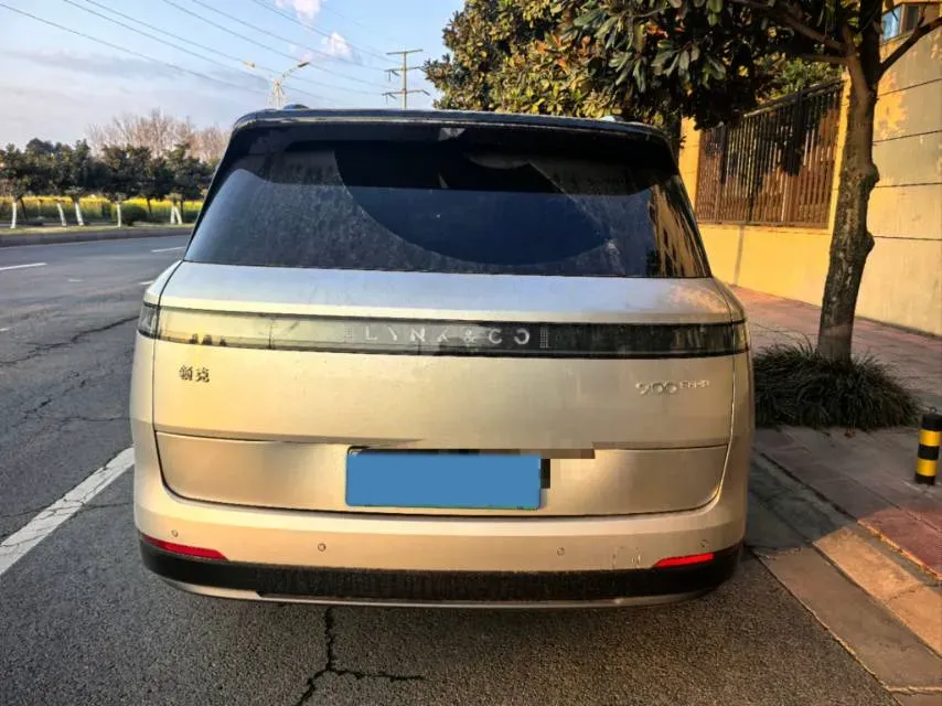 2025 LYNK&CO 900 1.5T 190HP L4 3DHT PHEV 43.3KWH,autocango,china used car exporter,china ev exporter,chinese used car exporter,chinese used ev exporter