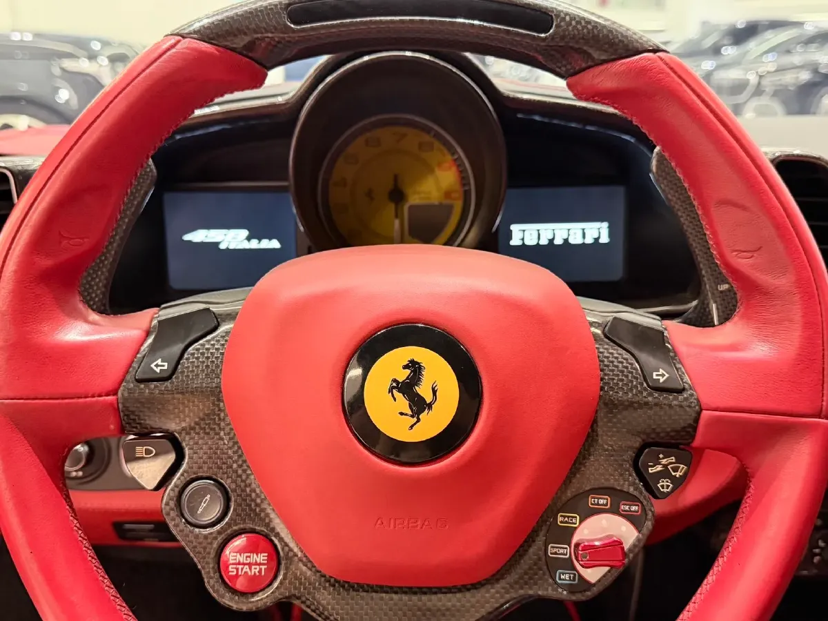 2012 Ferrari 458 4.5L 570HP V8 7DCT,autocango,china used car exporter,china ev exporter,chinese used car exporter,chinese used ev exporter