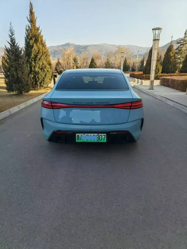 2022 AITO AITO M5 Range Extended 125HP REEV 40KWH,autocango,china used car exporter,china ev exporter,chinese used car exporter,chinese used ev exporter