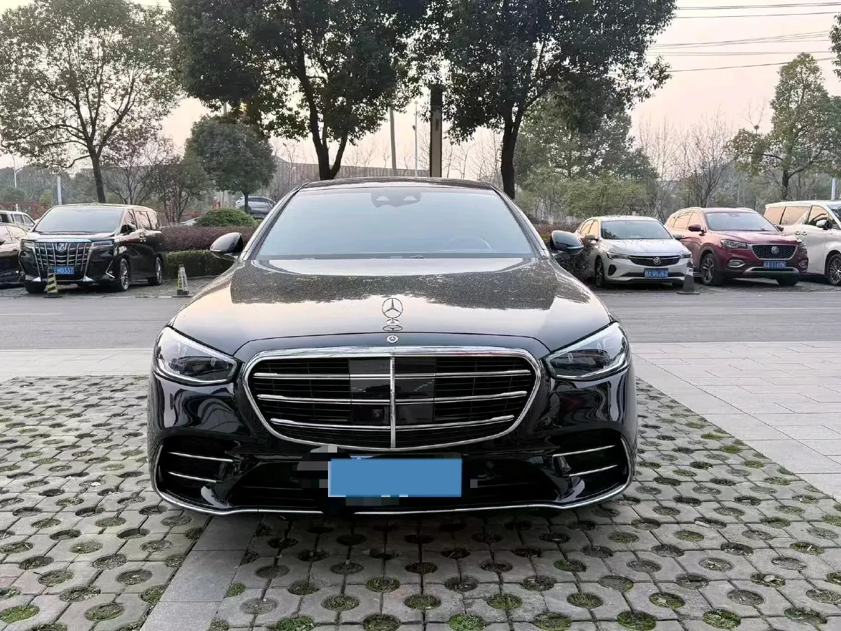 2023 Mercedes-Benz S Class 2.5T 367HP L6 9AT,autocango,china used car exporter,china ev exporter,chinese used car exporter,chinese used ev exporter