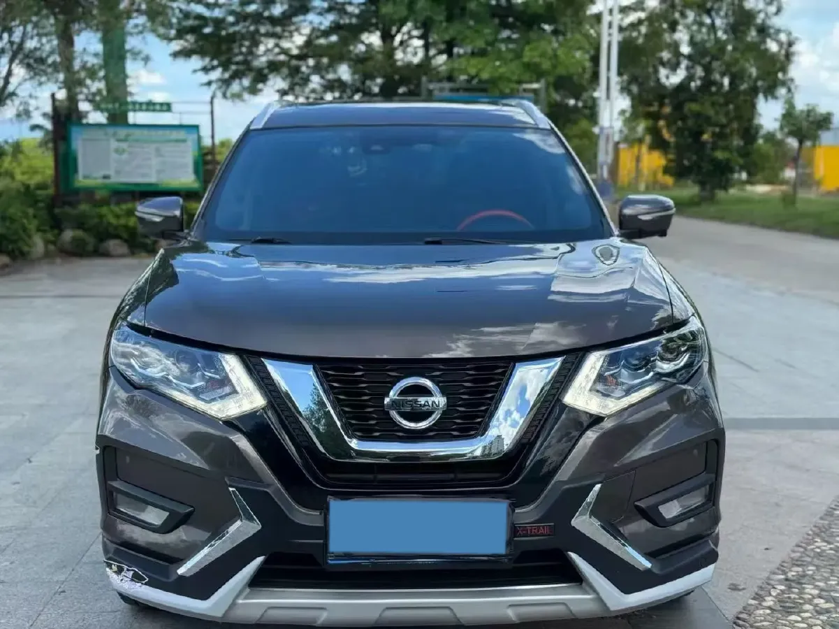 2020 Nissan X-Trail 2.0L 154HP L4 CVT,autocango,china used car exporter,china ev exporter,chinese used car exporter,chinese used ev exporter