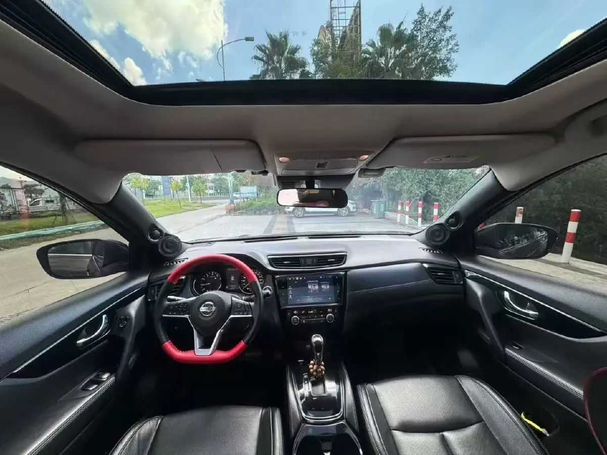 2020 Nissan X-Trail 2.0L 154HP L4 CVT,autocango,china used car exporter,china ev exporter,chinese used car exporter,chinese used ev exporter