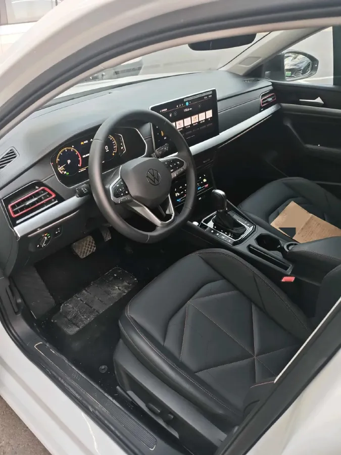 2024 Volkswagen Lavida 1.5T 160HP L4 7DCT,autocango,china used car exporter,china ev exporter,chinese used car exporter,chinese used ev exporter