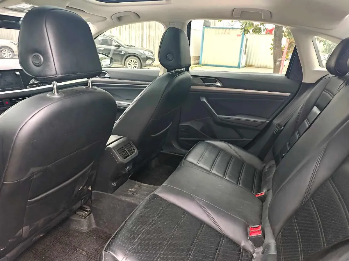 2021 Volkswagen Lavida 1.4T 150HP L4 7DCT,autocango,china used car exporter,china ev exporter,chinese used car exporter,chinese used ev exporter