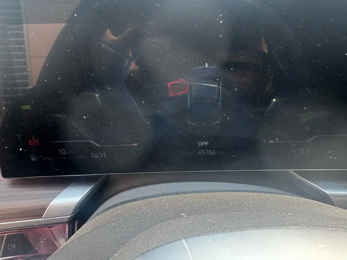 2023 BMW 7 Series 3.0T 381HP L6 8AT,autocango,china used car exporter,china ev exporter,chinese used car exporter,chinese used ev exporter