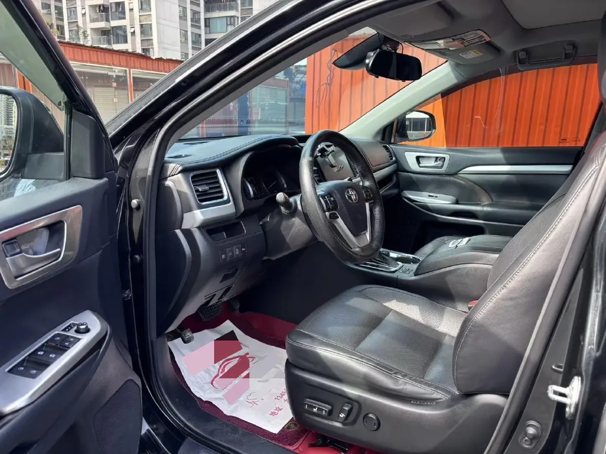 2018 Toyota Highlander 2.0T 220HP L4 6AT,autocango,china used car exporter,china ev exporter,chinese used car exporter,chinese used ev exporter