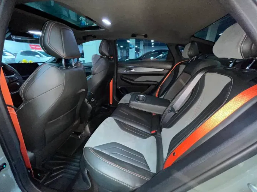 2022 Geely Binray 1.5T 181HP L4 7DCT,autocango,china used car exporter,china ev exporter,chinese used car exporter,chinese used ev exporter