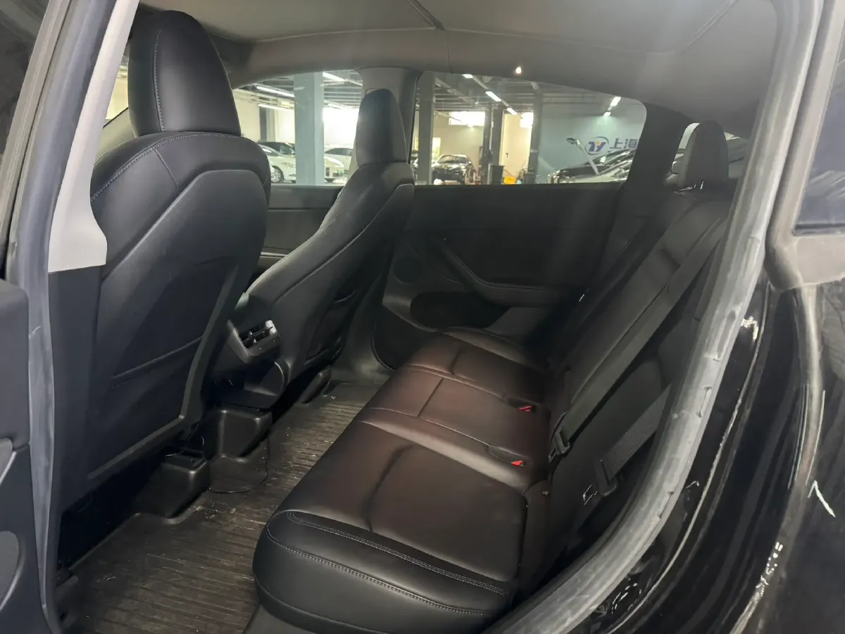 2022 Tesla Model Y BEV 60KWH,autocango,china used car exporter,china ev exporter,chinese used car exporter,chinese used ev exporter