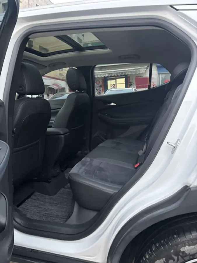 2022 Buick Encore GX 1.3T 165HP L3 CVT,autocango,china used car exporter,china ev exporter,chinese used car exporter,chinese used ev exporter