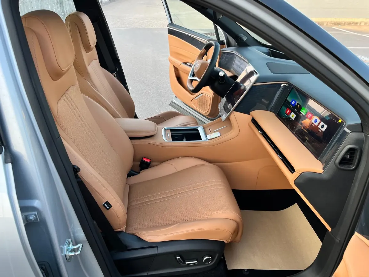 2025 Geely Galaxy L7 1.5L 112HP L4 1DHT PHEV 18.4KWH,autocango,china used car exporter,china ev exporter,chinese used car exporter,chinese used ev exporter