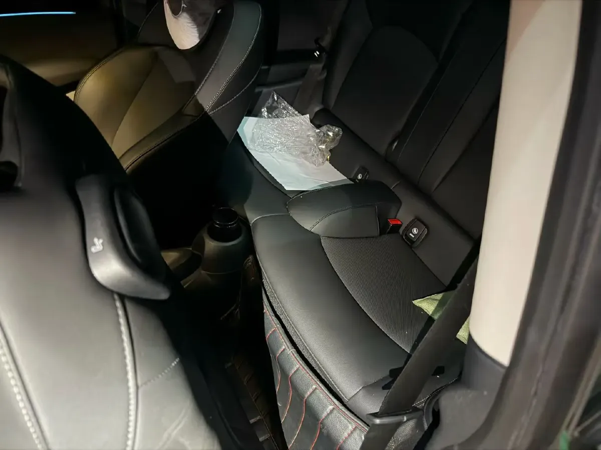 2022 MINI MINI 1.5T 136HP L3 7DCT,autocango,china used car exporter,china ev exporter,chinese used car exporter,chinese used ev exporter