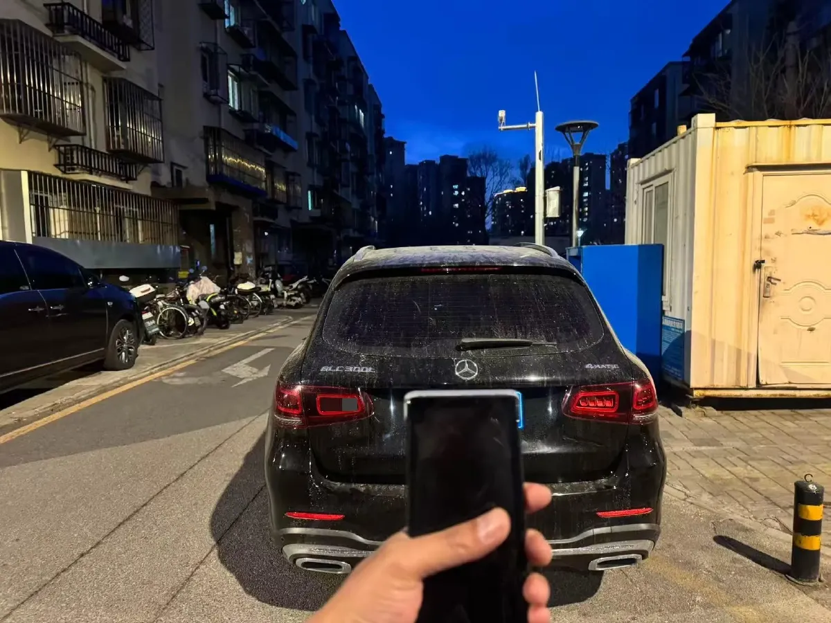 2021 Mercedes-Benz GLC Class 2.0T 197HP L4 9AT,autocango,china used car exporter,china ev exporter,chinese used car exporter,chinese used ev exporter