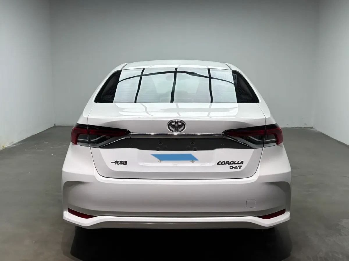 2021 Toyota Corolla 1.2T 116HP L4 CVT,autocango,china used car exporter,china ev exporter,chinese used car exporter,chinese used ev exporter
