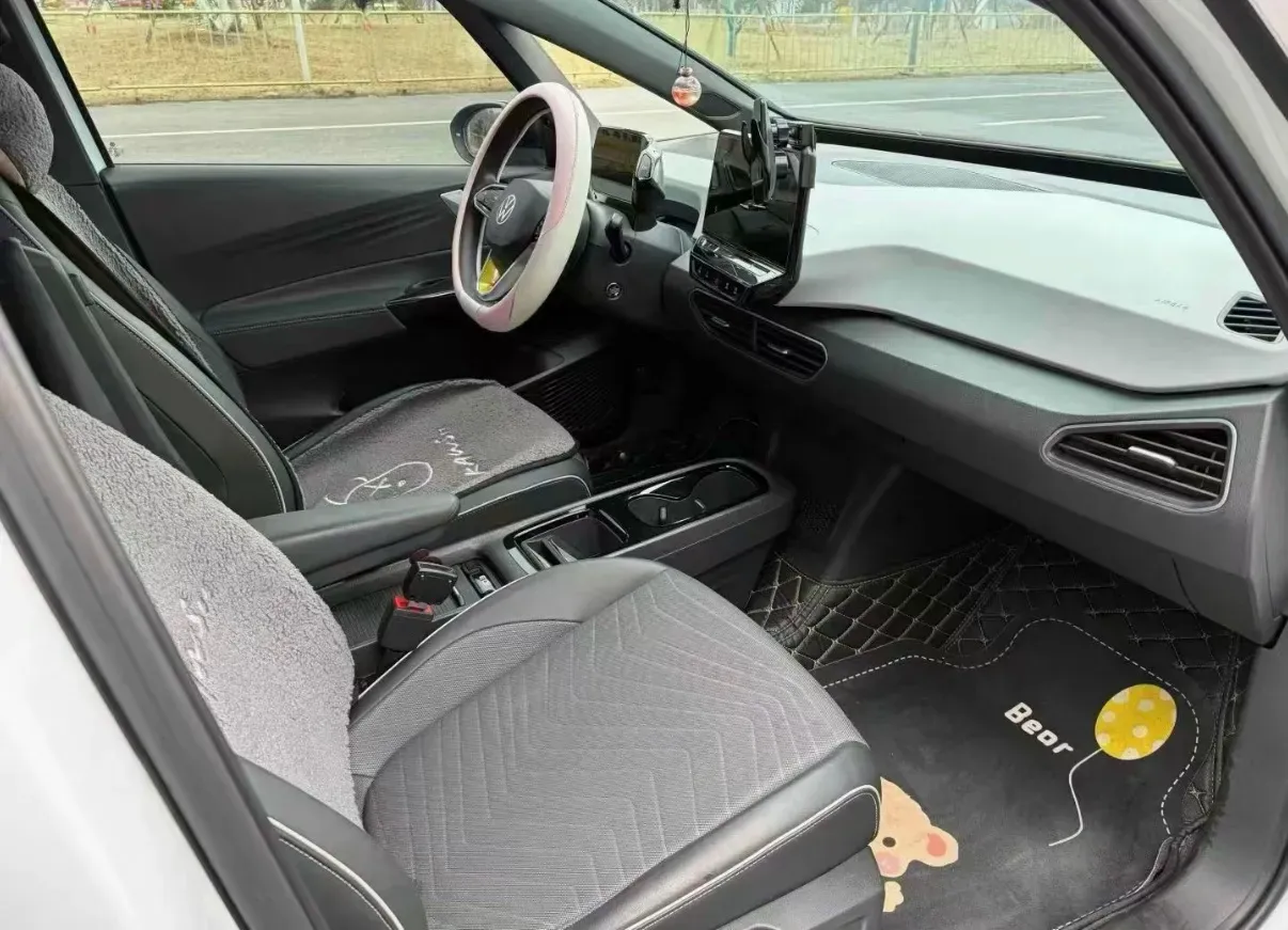 2023 Volkswagen ID.3 BEV 52.8KWH,autocango,china used car exporter,china ev exporter,chinese used car exporter,chinese used ev exporter