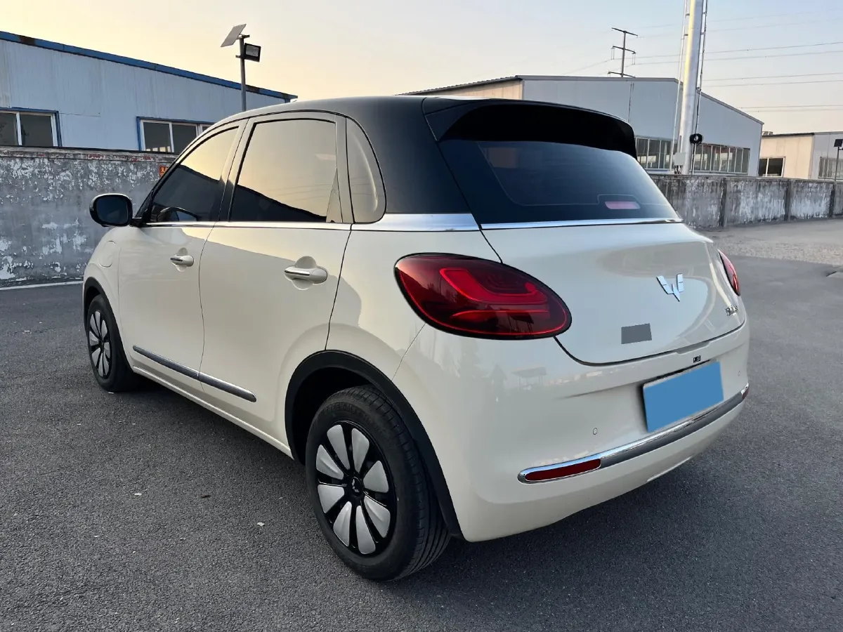 2025 WuLing BinGuo BEV,autocango,china used car exporter,china ev exporter,chinese used car exporter,chinese used ev exporter