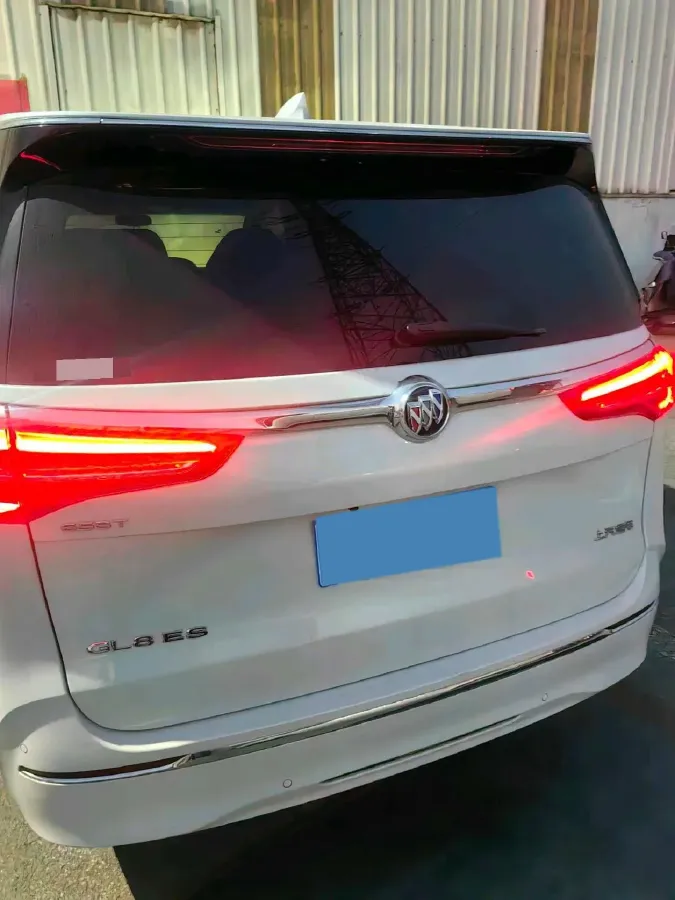 2021 Buick GL8 2.0T 237HP L4 9AT,autocango,china used car exporter,china ev exporter,chinese used car exporter,chinese used ev exporter
