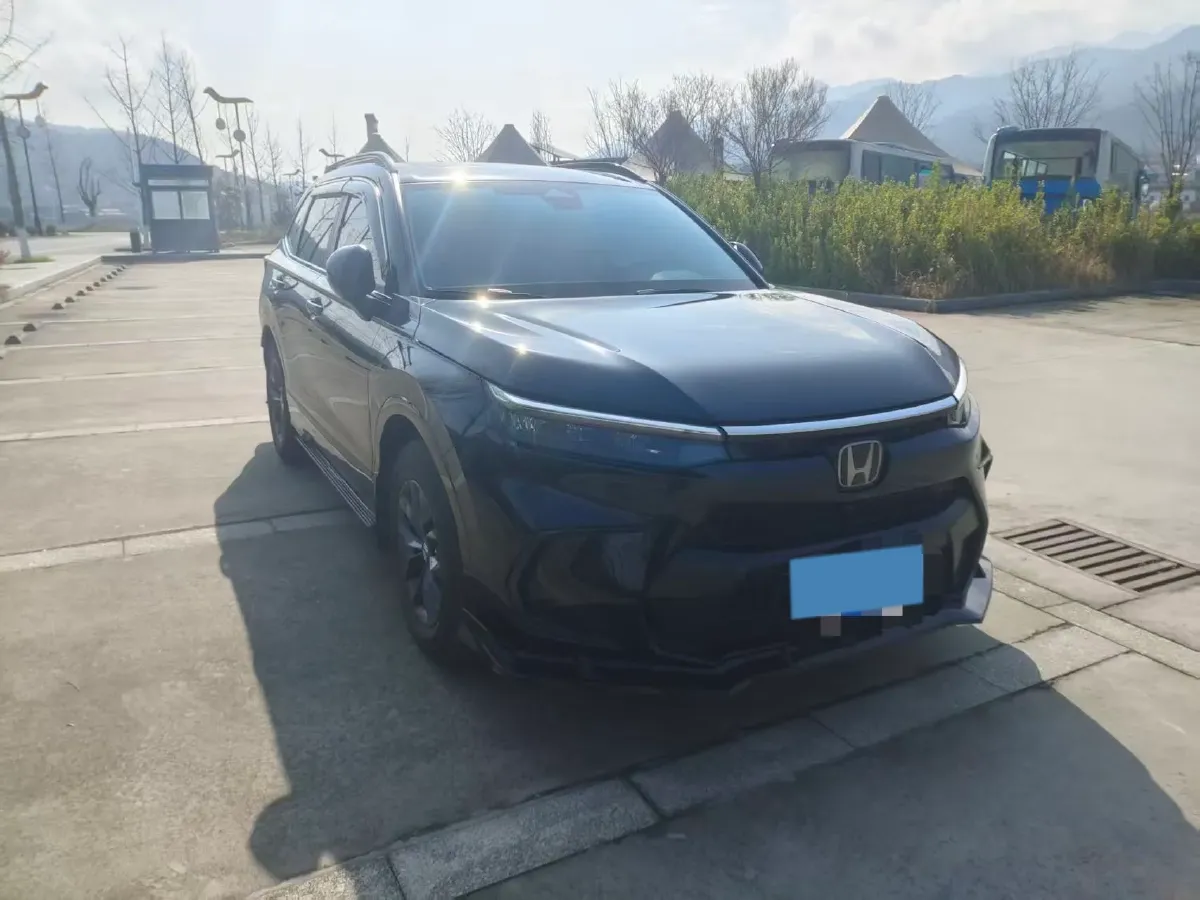 2025 Honda Breeze 1.5T 193HP L4 CVT,autocango,china used car exporter,china ev exporter,chinese used car exporter,chinese used ev exporter