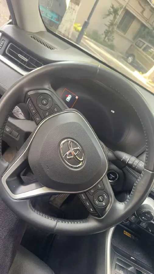 2023 Toyota RAV4 2.5L 178HP L4 E-CVT Hybrid,autocango,china used car exporter,china ev exporter,chinese used car exporter,chinese used ev exporter