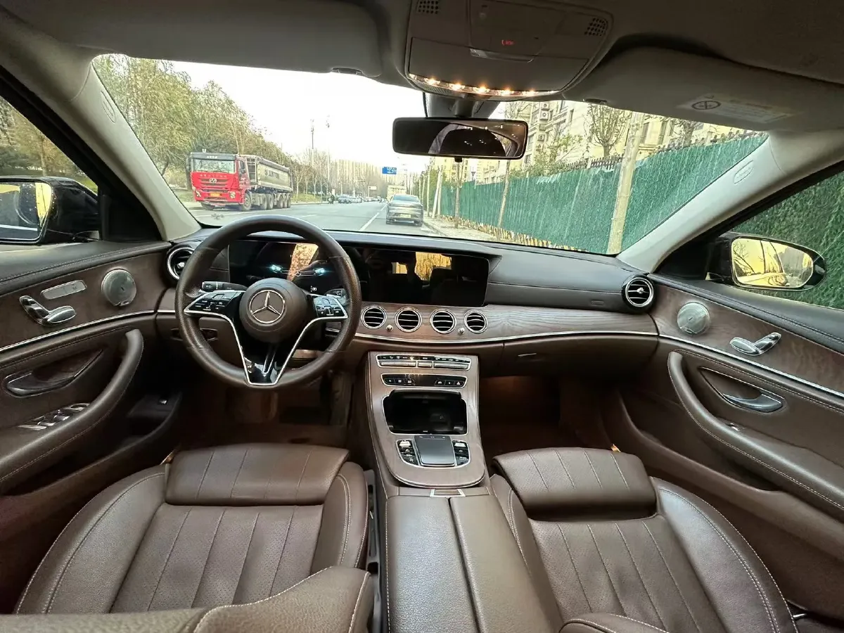 2021 Mercedes-Benz E Class 2.0T 197HP L4 9AT,autocango,china used car exporter,china ev exporter,chinese used car exporter,chinese used ev exporter