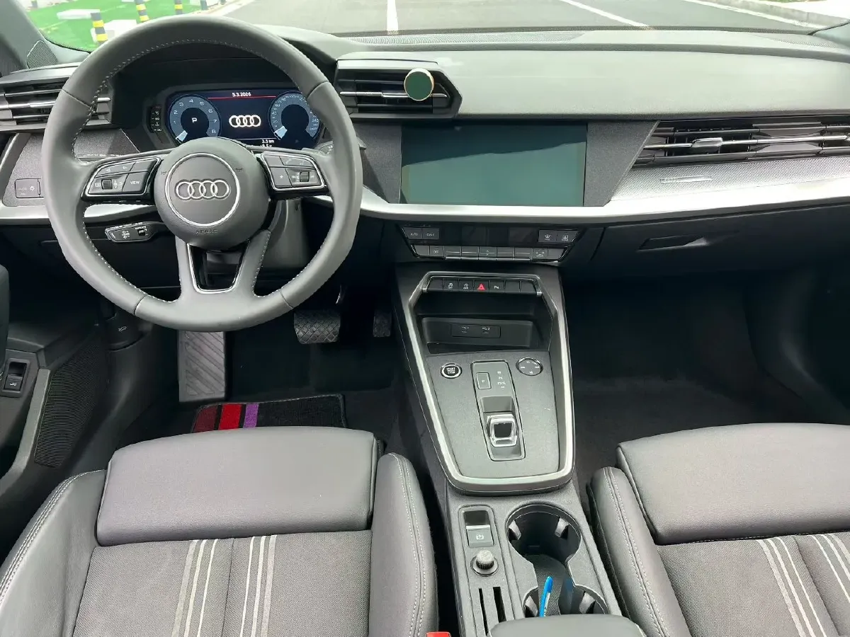 2022 Audi A3 1.4T 150HP L4 7DCT,autocango,china used car exporter,china ev exporter,chinese used car exporter,chinese used ev exporter