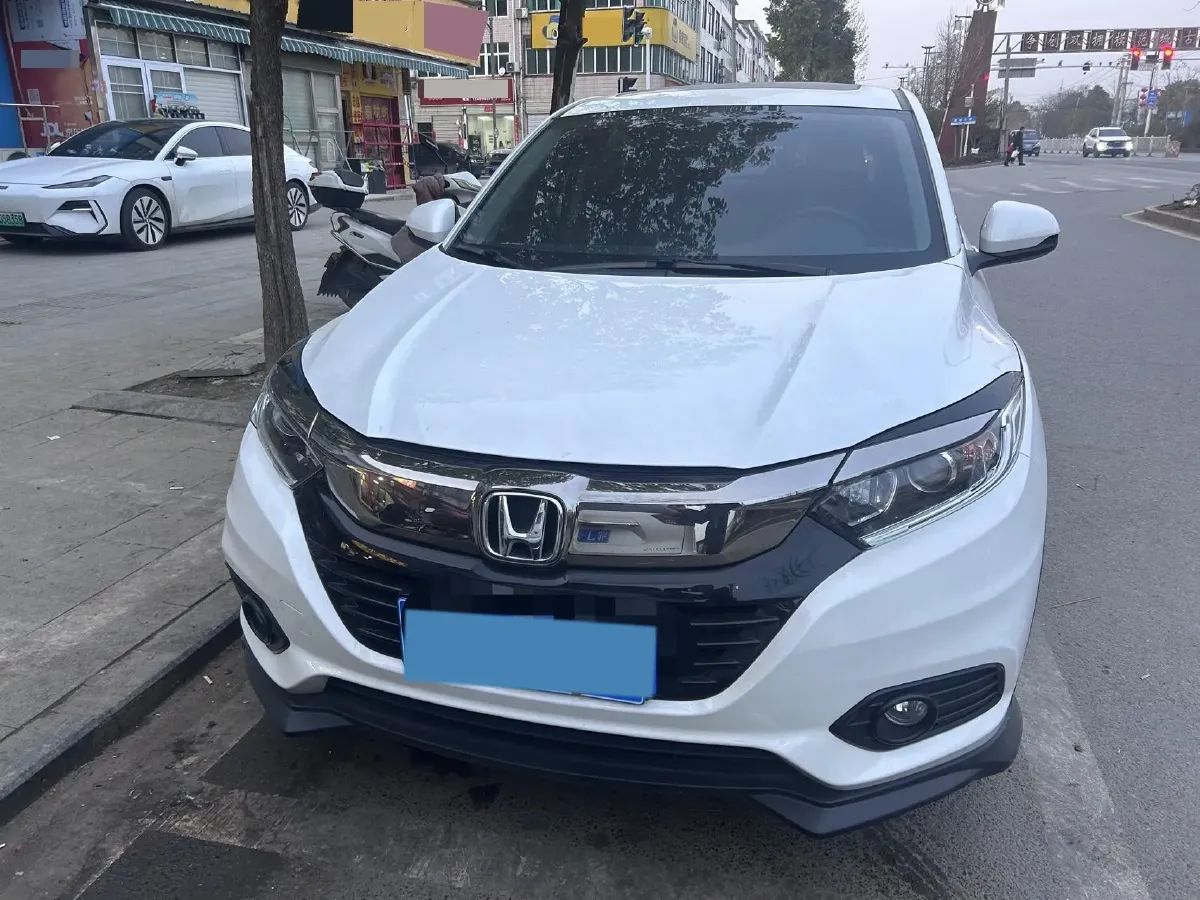 2020 Honda Vezel 1.5L 131HP L4 CVT,autocango,china used car exporter,china ev exporter,chinese used car exporter,chinese used ev exporter