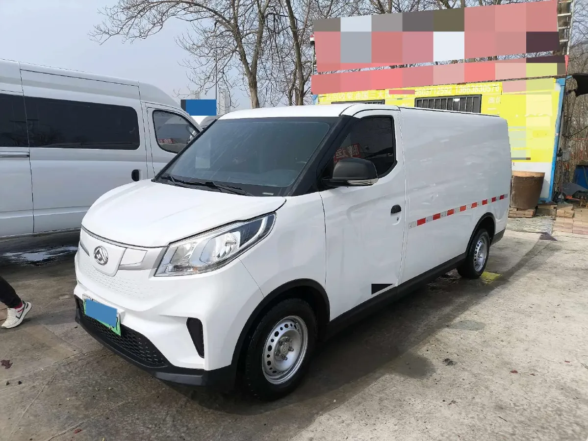 2021 Venucia Grand V 1.5T 190HP L4 7DCT,autocango,china used car exporter,china ev exporter,chinese used car exporter,chinese used ev exporter