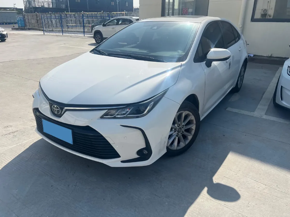 2019 Toyota Corolla 1.2T 116HP L4 CVT,autocango,china used car exporter,china ev exporter,chinese used car exporter,chinese used ev exporter