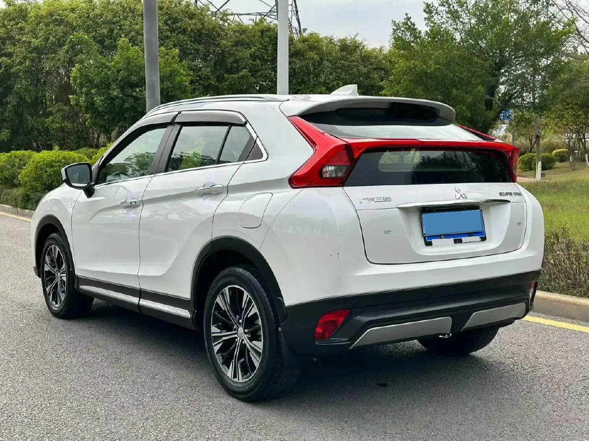 2019 Mitsubishi Eclipse Cross 1.5T 170HP L4 CVT,autocango,china used car exporter,china ev exporter,chinese used car exporter,chinese used ev exporter