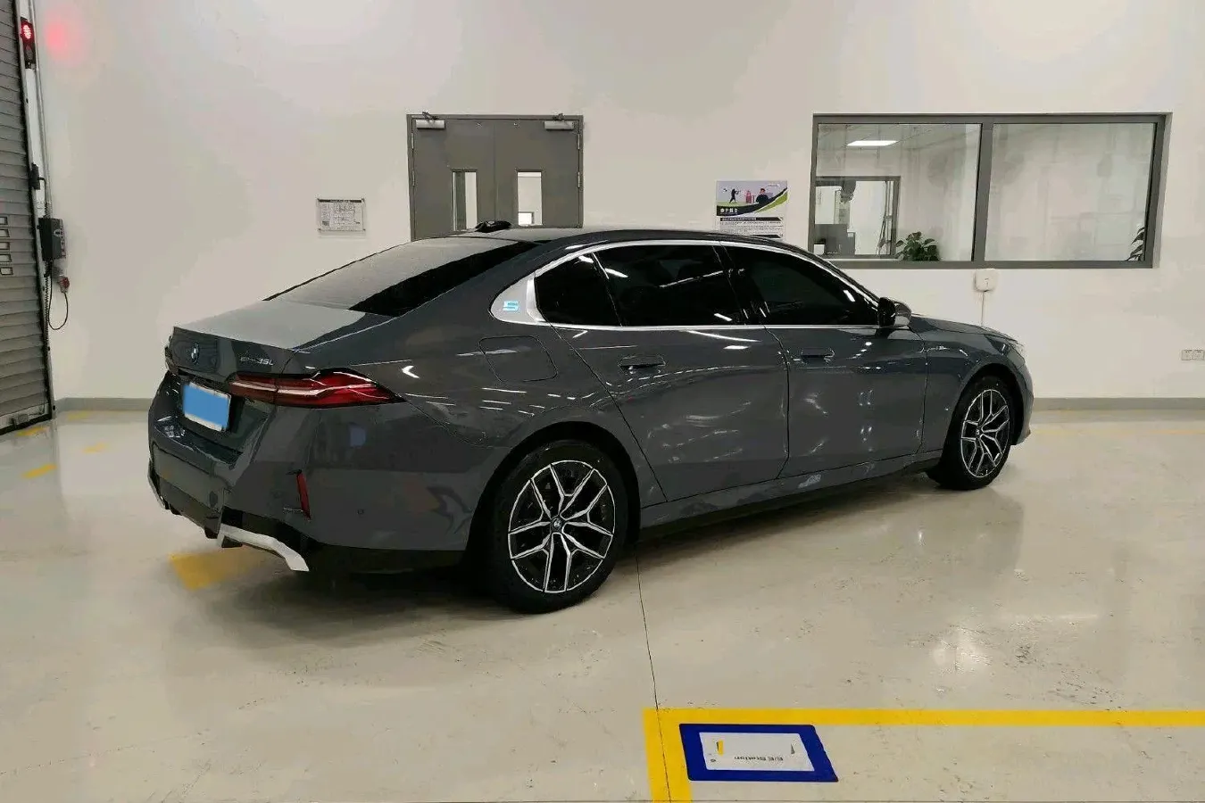 2024 BMW i5 BEV 79.05KWH,autocango,china used car exporter,china ev exporter,chinese used car exporter,chinese used ev exporter