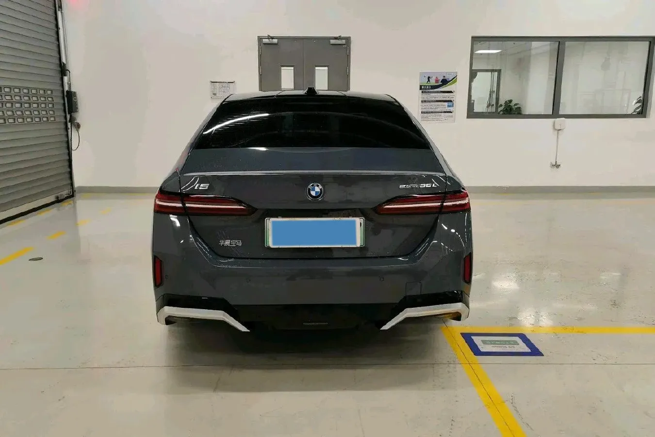 2024 BMW i5 BEV 79.05KWH,autocango,china used car exporter,china ev exporter,chinese used car exporter,chinese used ev exporter