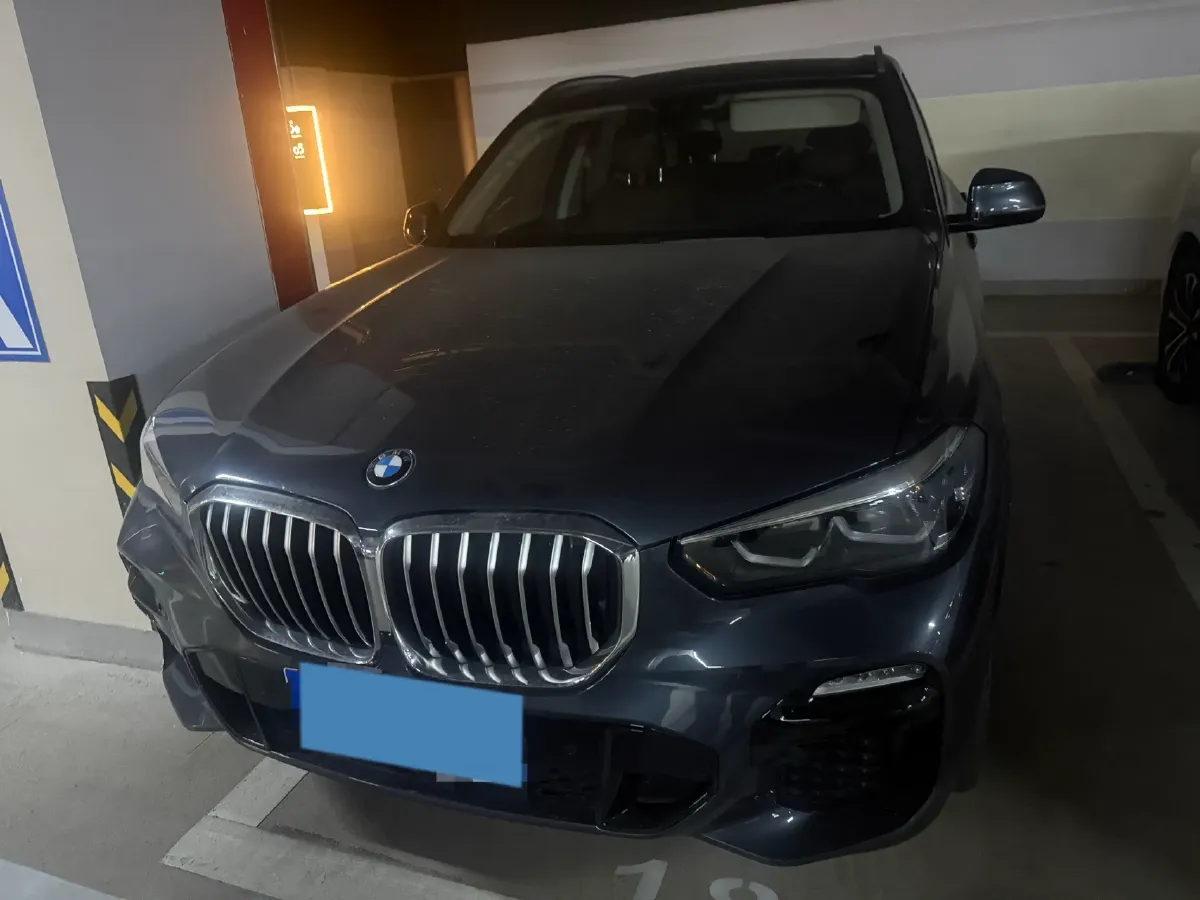 2021 BMW X5 2.0T 265HP L4 8AT,autocango,china used car exporter,china ev exporter,chinese used car exporter,chinese used ev exporter