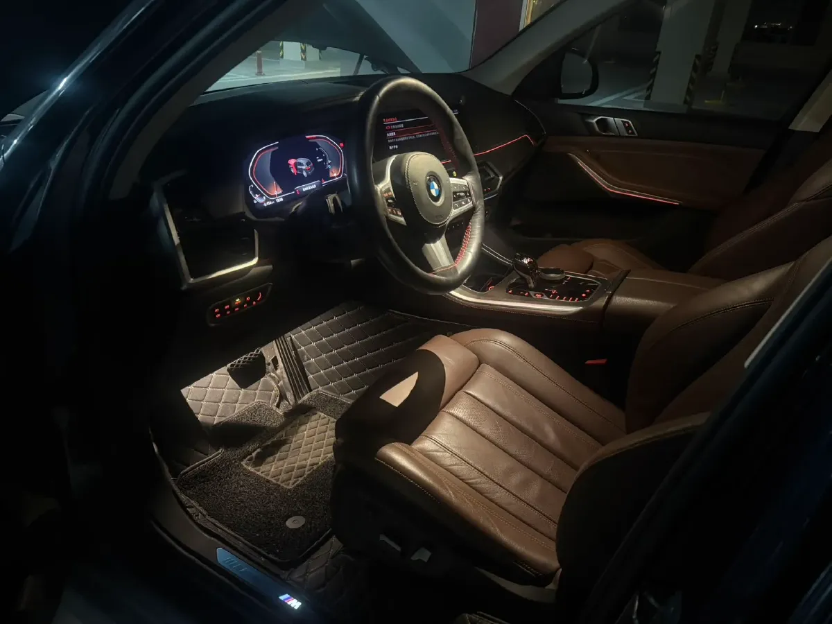 2021 BMW X5 2.0T 265HP L4 8AT,autocango,china used car exporter,china ev exporter,chinese used car exporter,chinese used ev exporter