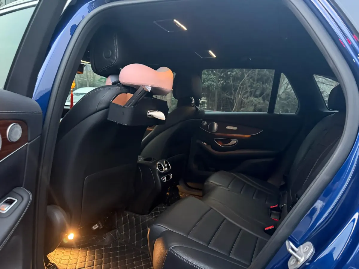 2021 Mercedes-Benz GLC Class 2.0T 258HP L4 9AT,autocango,china used car exporter,china ev exporter,chinese used car exporter,chinese used ev exporter