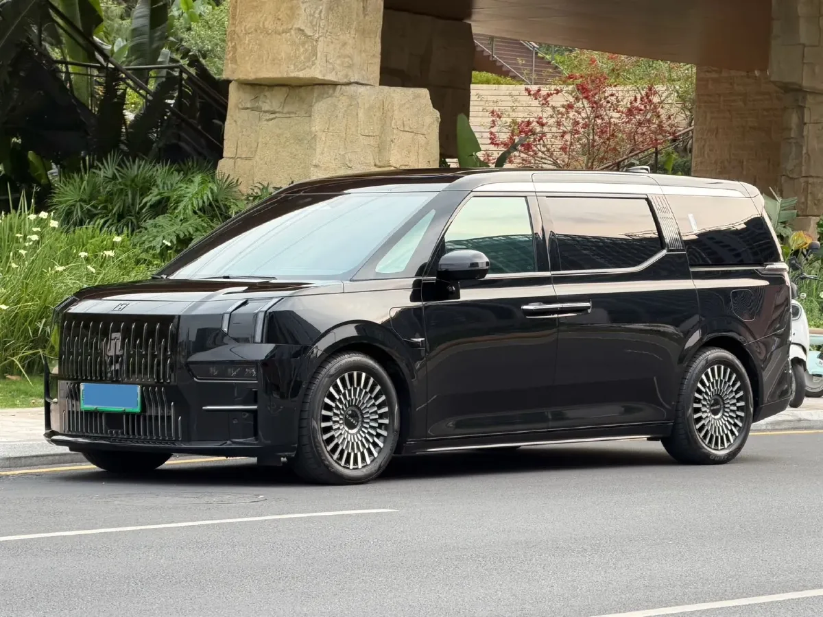 2022 Zeekr 009 BEV 116KWH,autocango,china used car exporter,china ev exporter,chinese used car exporter,chinese used ev exporter