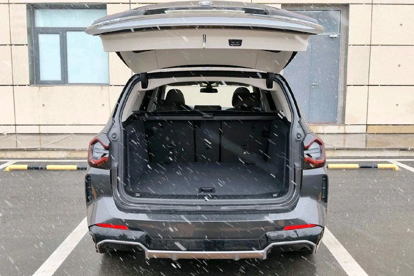 2022 BMW iX3 BEV 80KWH,autocango,china used car exporter,china ev exporter,chinese used car exporter,chinese used ev exporter