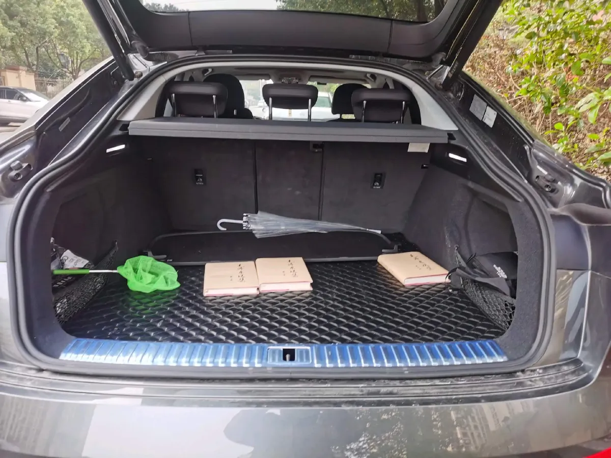 2021 Audi e-tron 2AT BEV 95KWH,autocango,china used car exporter,china ev exporter,chinese used car exporter,chinese used ev exporter