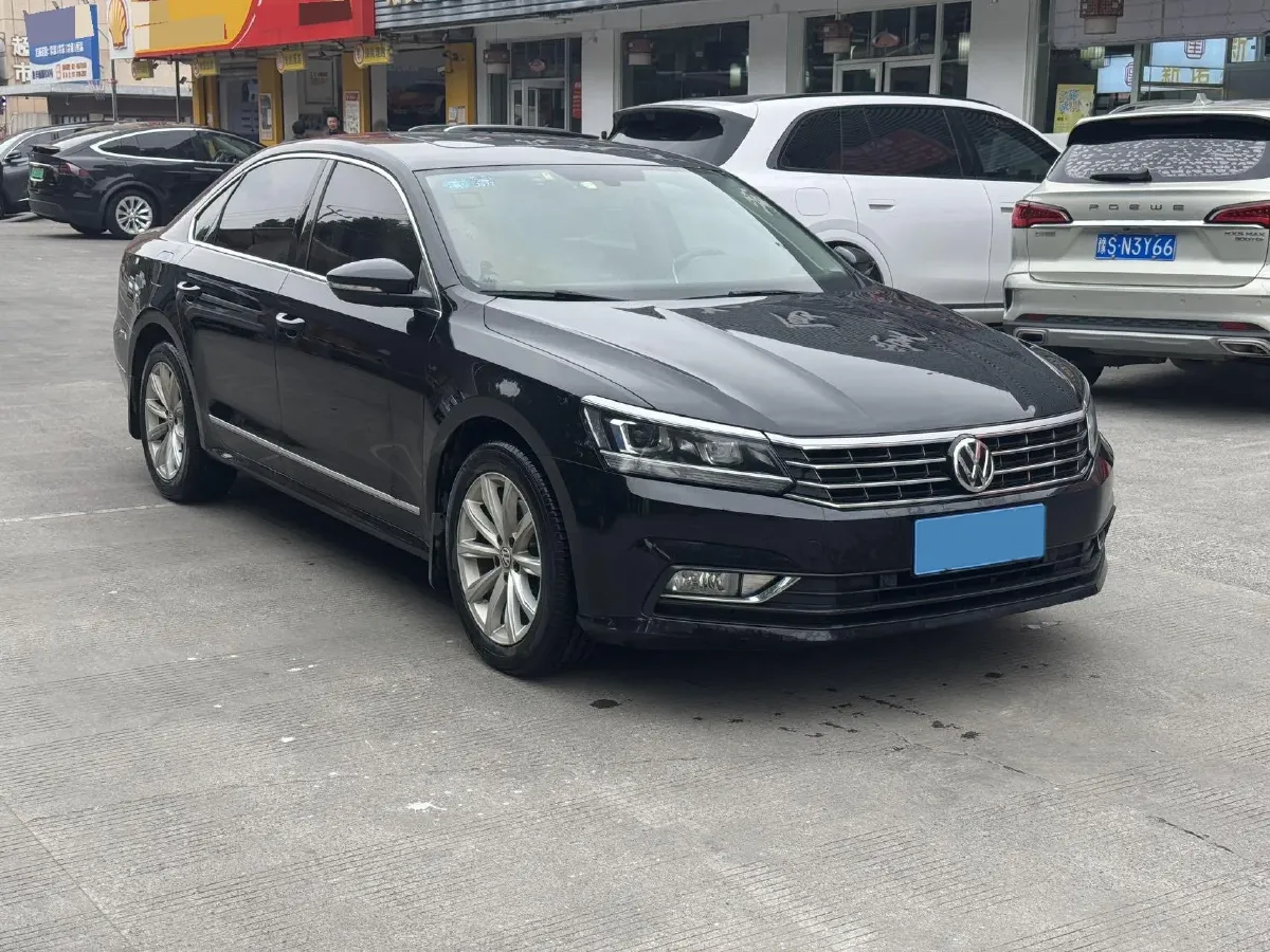 2017 Volkswagen Passat 1.8T 180HP L4 7DCT,autocango,china used car exporter,china ev exporter,chinese used car exporter,chinese used ev exporter