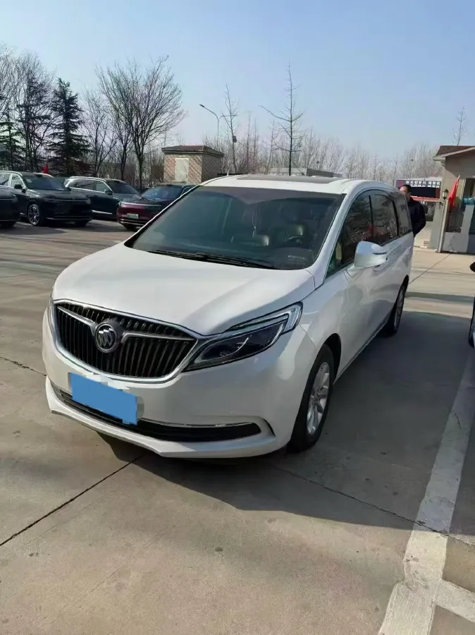 2018 Buick GL8 2.0T 260HP L4 6AT,autocango,china used car exporter,china ev exporter,chinese used car exporter,chinese used ev exporter