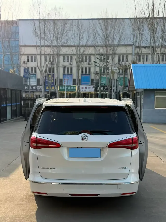 2018 Buick GL8 2.0T 260HP L4 6AT,autocango,china used car exporter,china ev exporter,chinese used car exporter,chinese used ev exporter