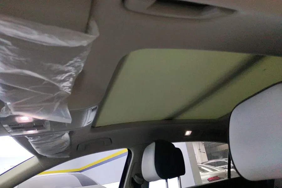 2023 Volkswagen Magotan 2.0T 186HP L4 7DCT,autocango,china used car exporter,china ev exporter,chinese used car exporter,chinese used ev exporter