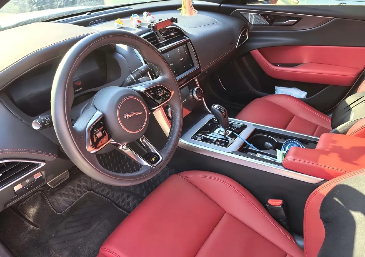 2024 Jaguar XEL 2.0T 250HP L4 8AT,autocango,china used car exporter,china ev exporter,chinese used car exporter,chinese used ev exporter